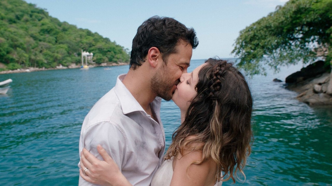 Hasta que la boda nos separe backdrop