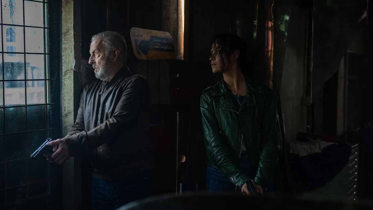 Amsterdamned II backdrop