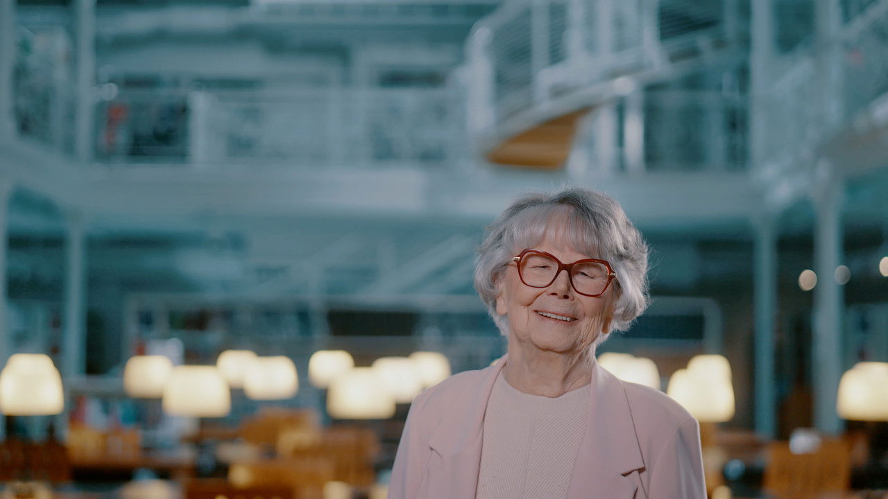 24.60 Edition Speciale Beatrice Picard backdrop