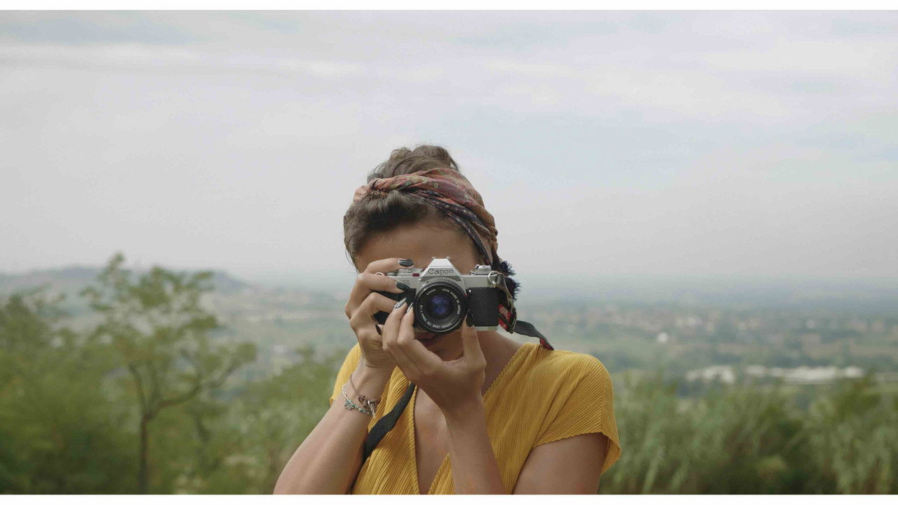 May the exquisite scheme be only for her backdrop