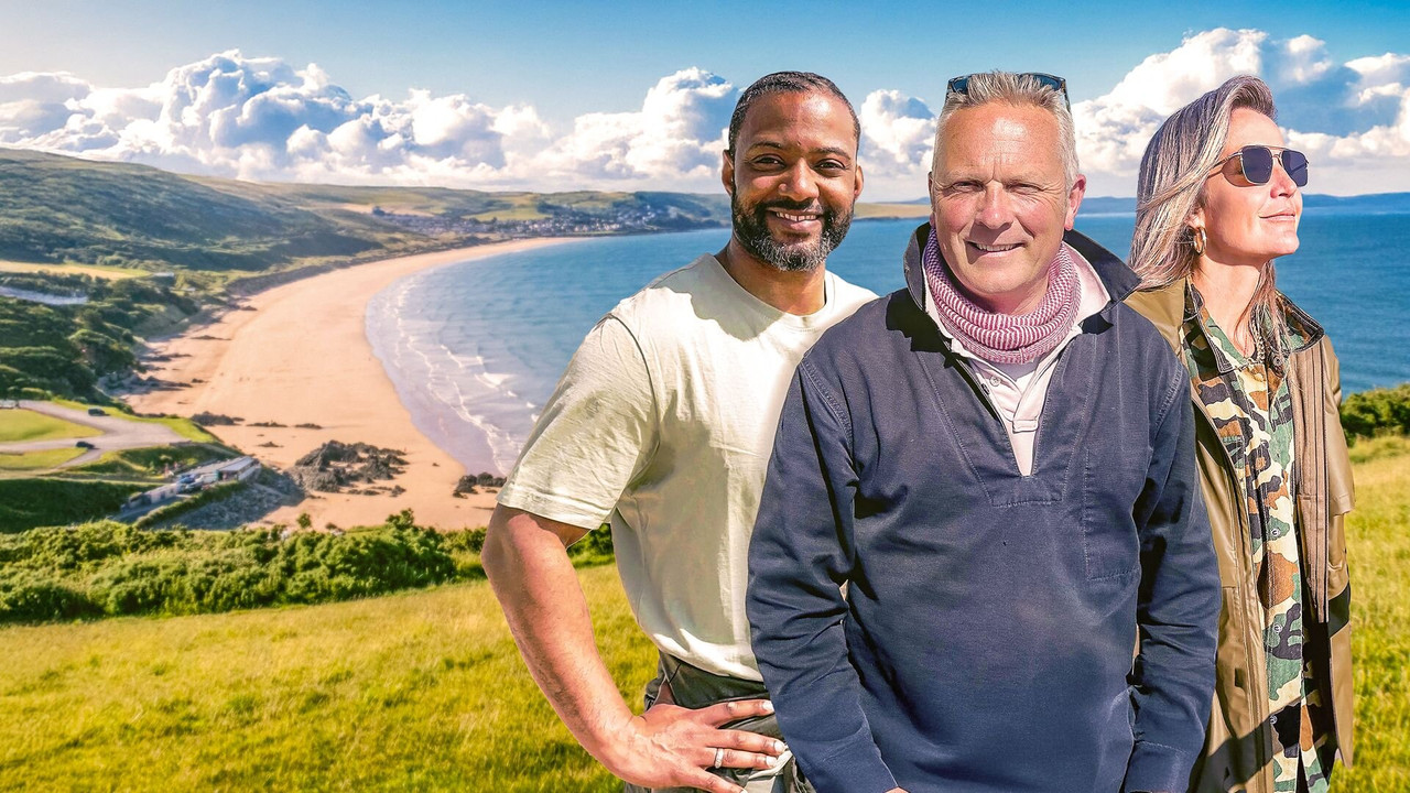 Coastal Adventures with Helen, Jules & JB backdrop