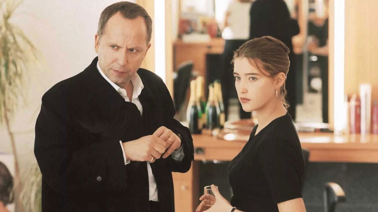 Keep It Quiet backdrop