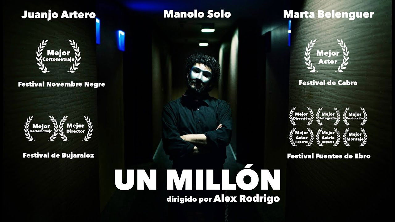Un Millón backdrop