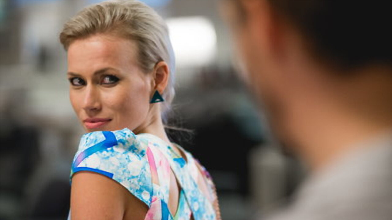 Gold Digger backdrop