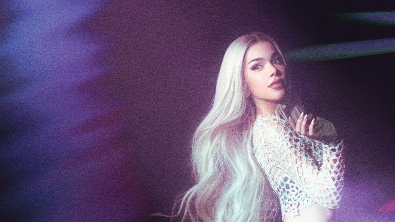 Kenia Os: La OG backdrop