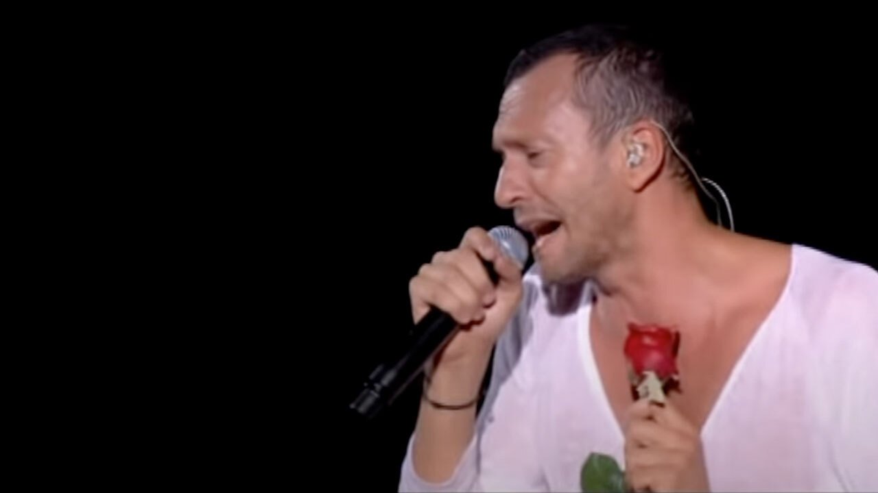 Biagio Antonacci - S.Siro 07 backdrop