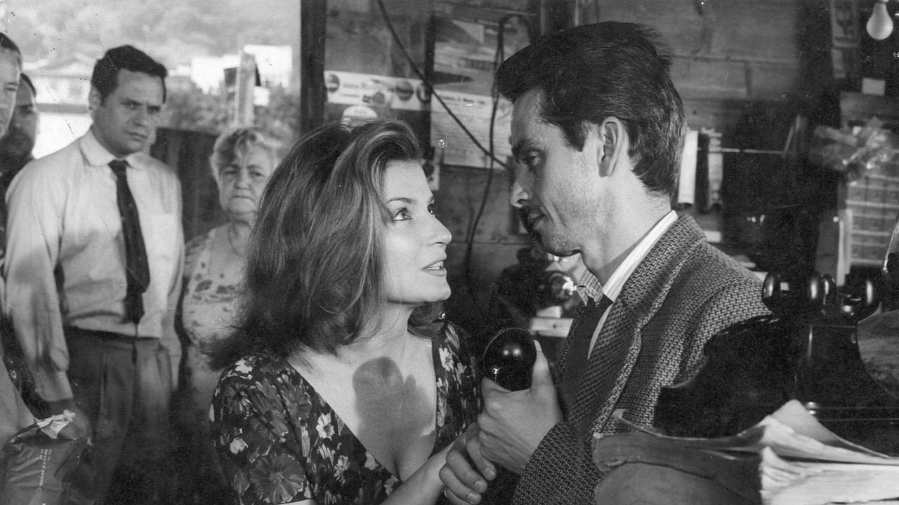 Golden Mouth backdrop