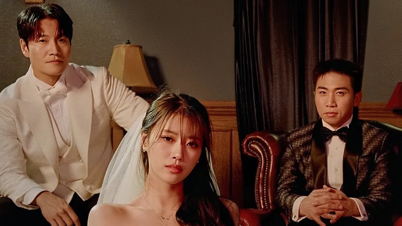 Couple Palace backdrop