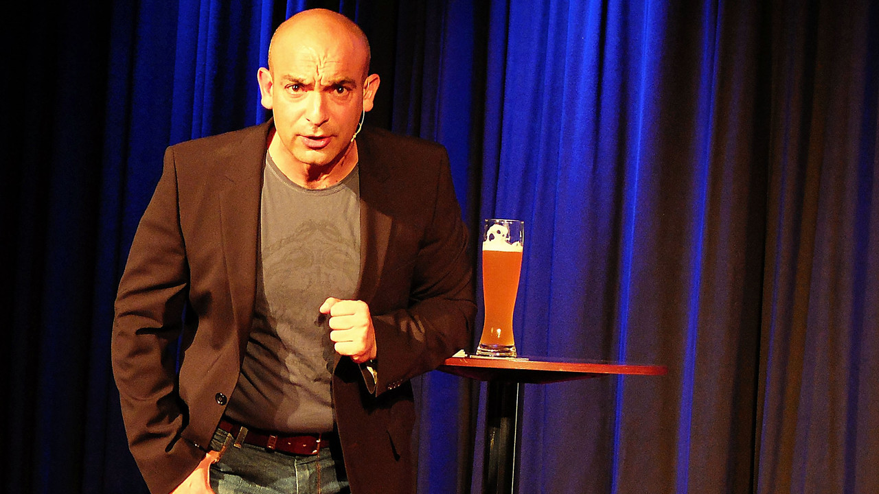 Django Asül - Paradigma backdrop