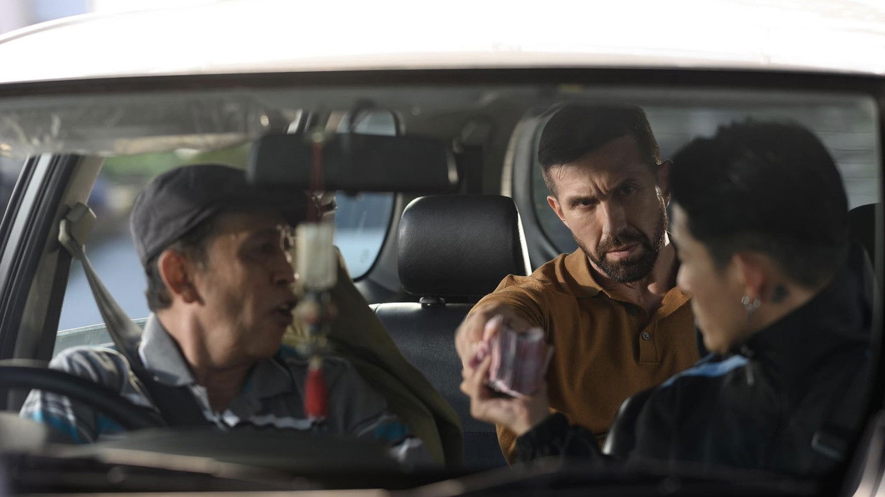 Kiss of the Con Queen backdrop