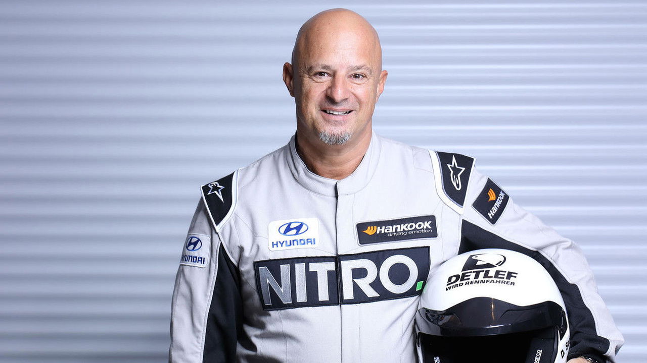 Detlef wird Rennfahrer backdrop
