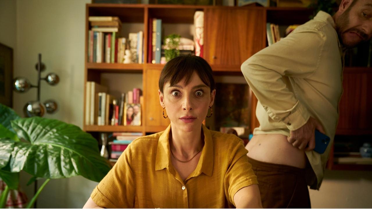 Maria, I'm Dying! backdrop