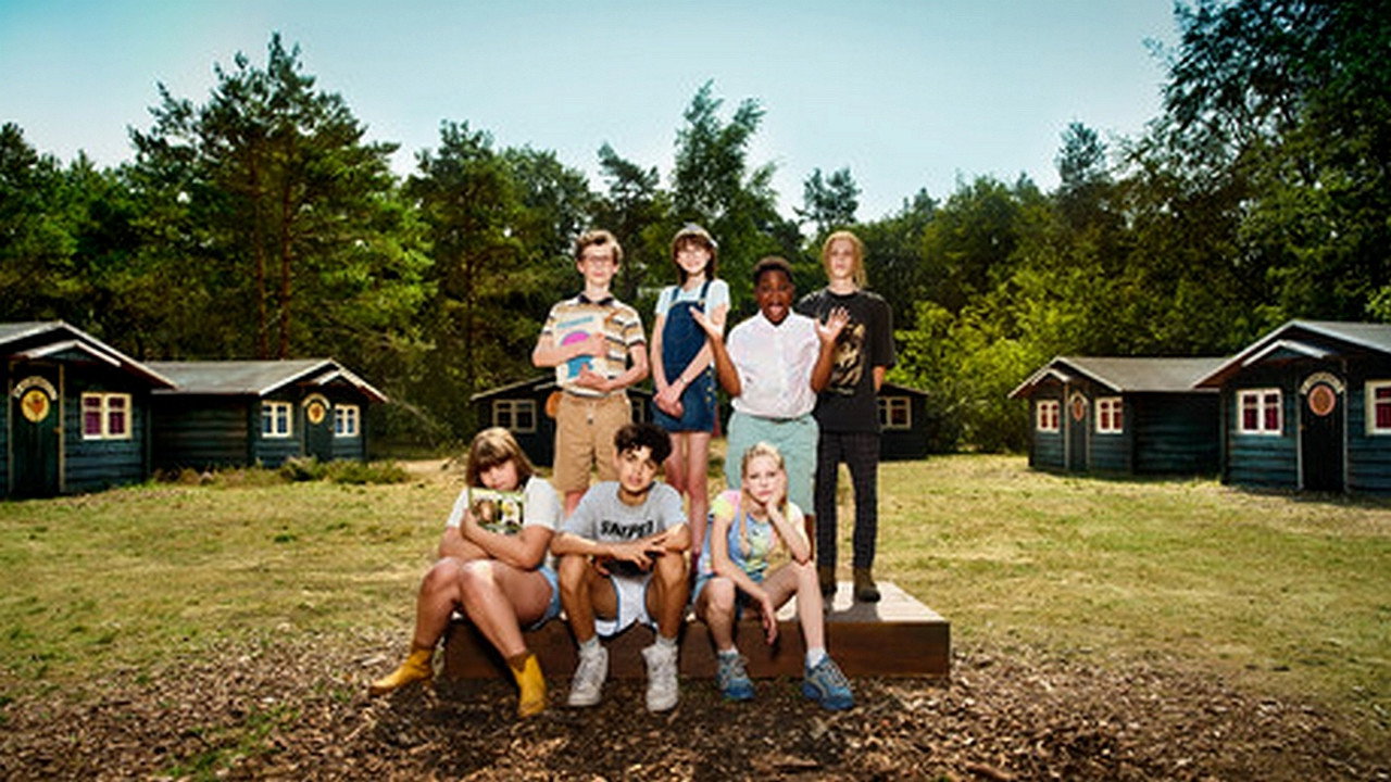 Kamp Koekieloekie backdrop