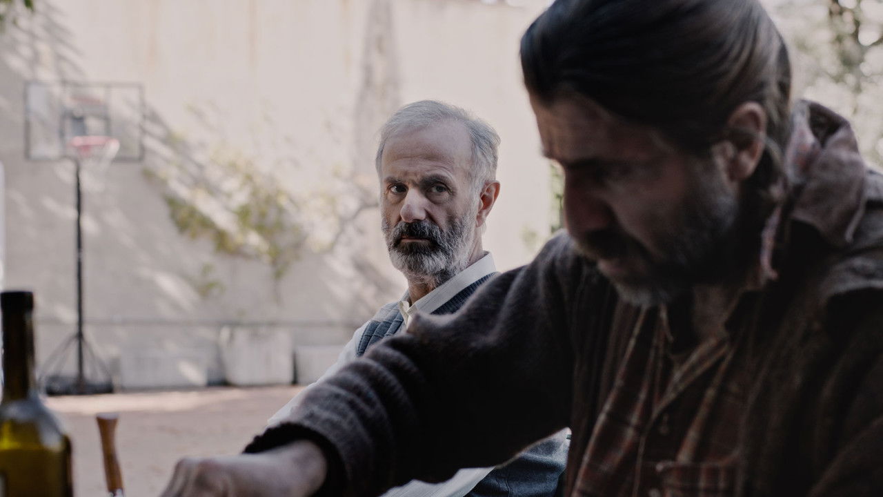 Mon Clochard backdrop