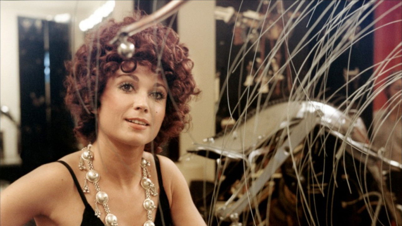 La Liberté en croupe backdrop