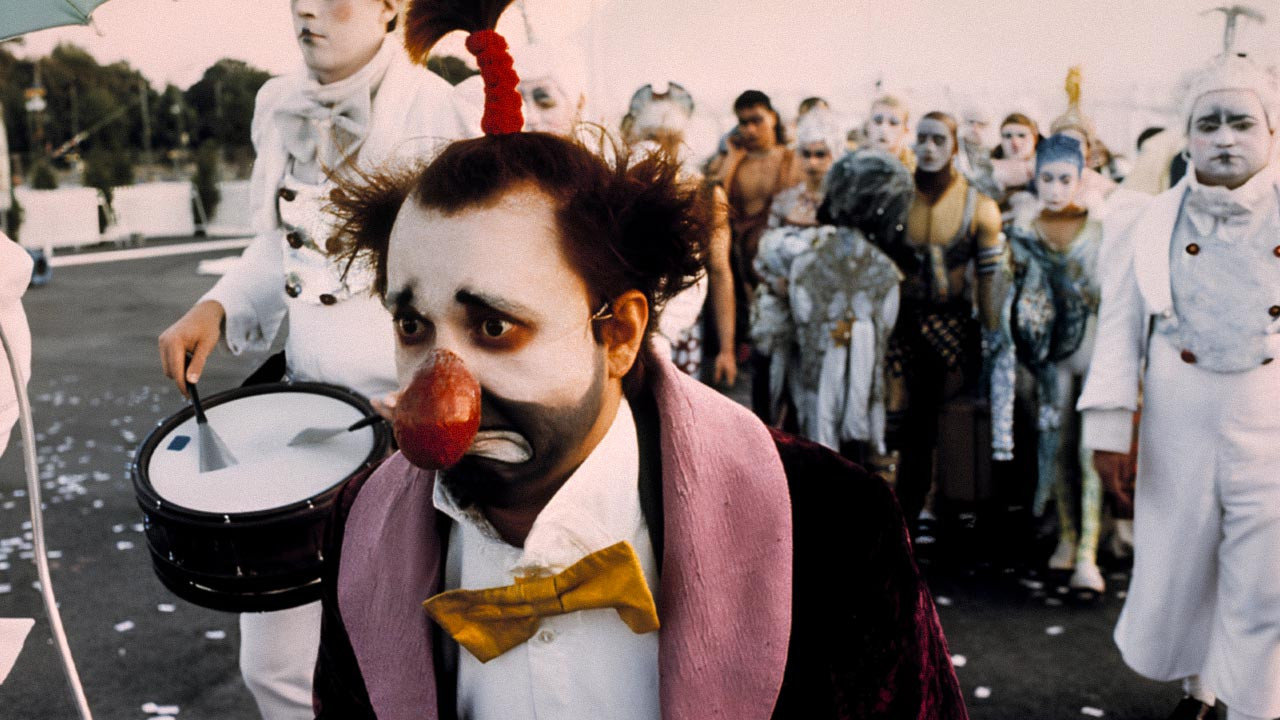 Alegría: An Enchanting Fable backdrop