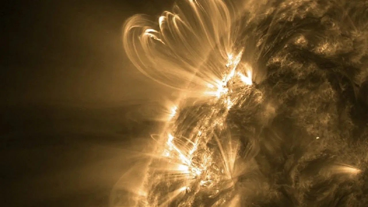 The Sun: Inferno in the Sky backdrop