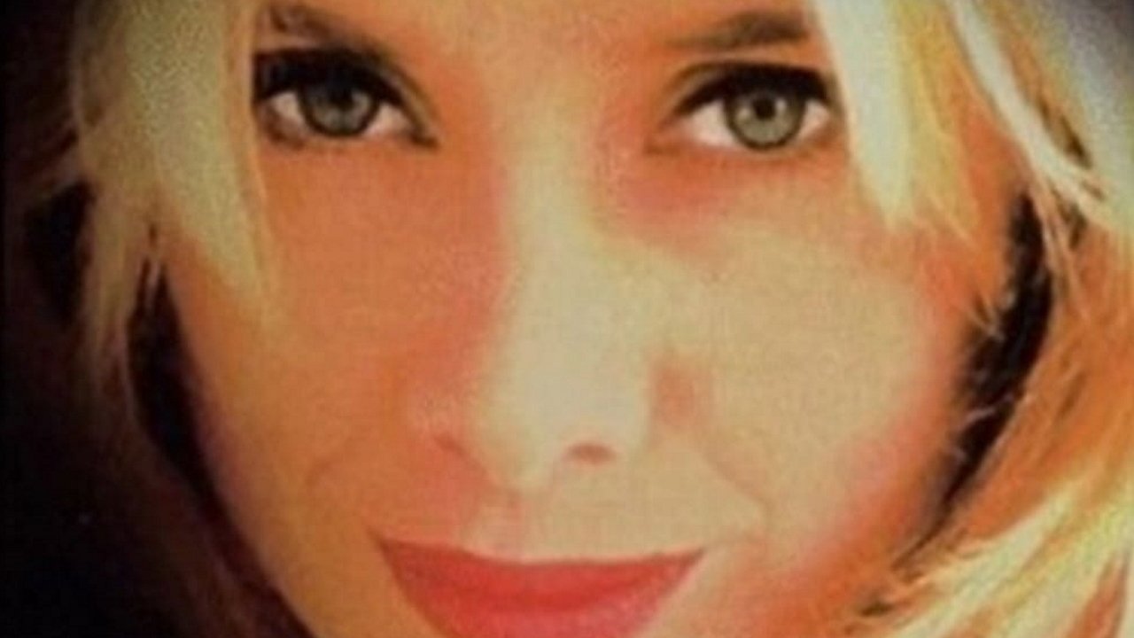 Trading Favors backdrop