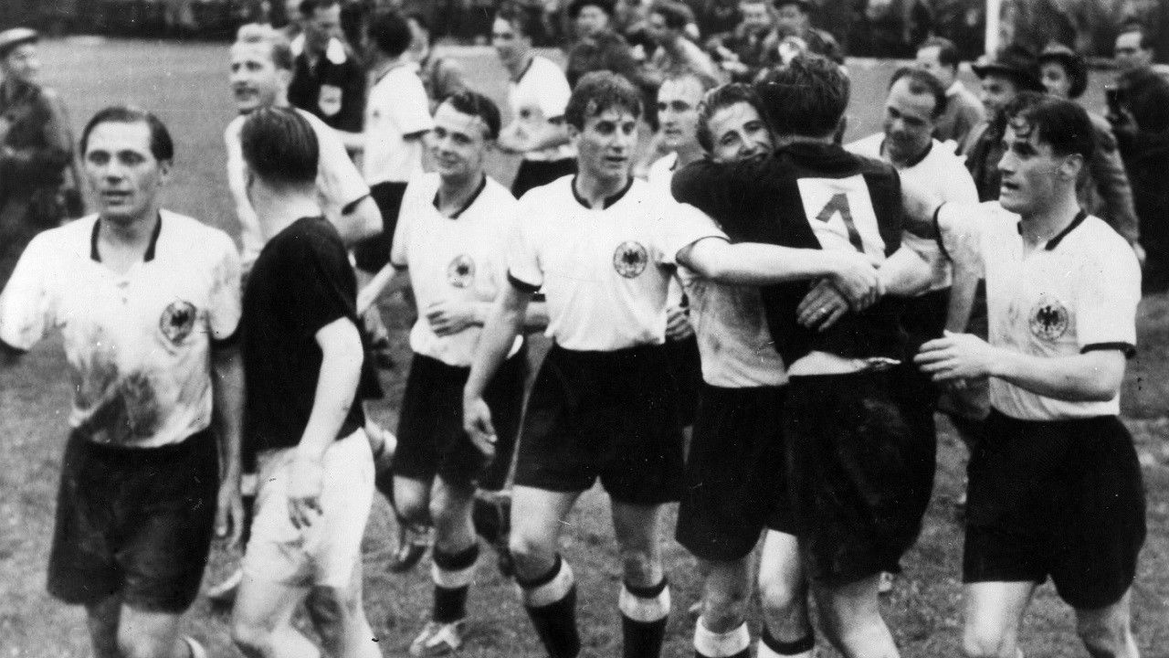 Das Wunder von Bern - Die wahre Geschichte backdrop