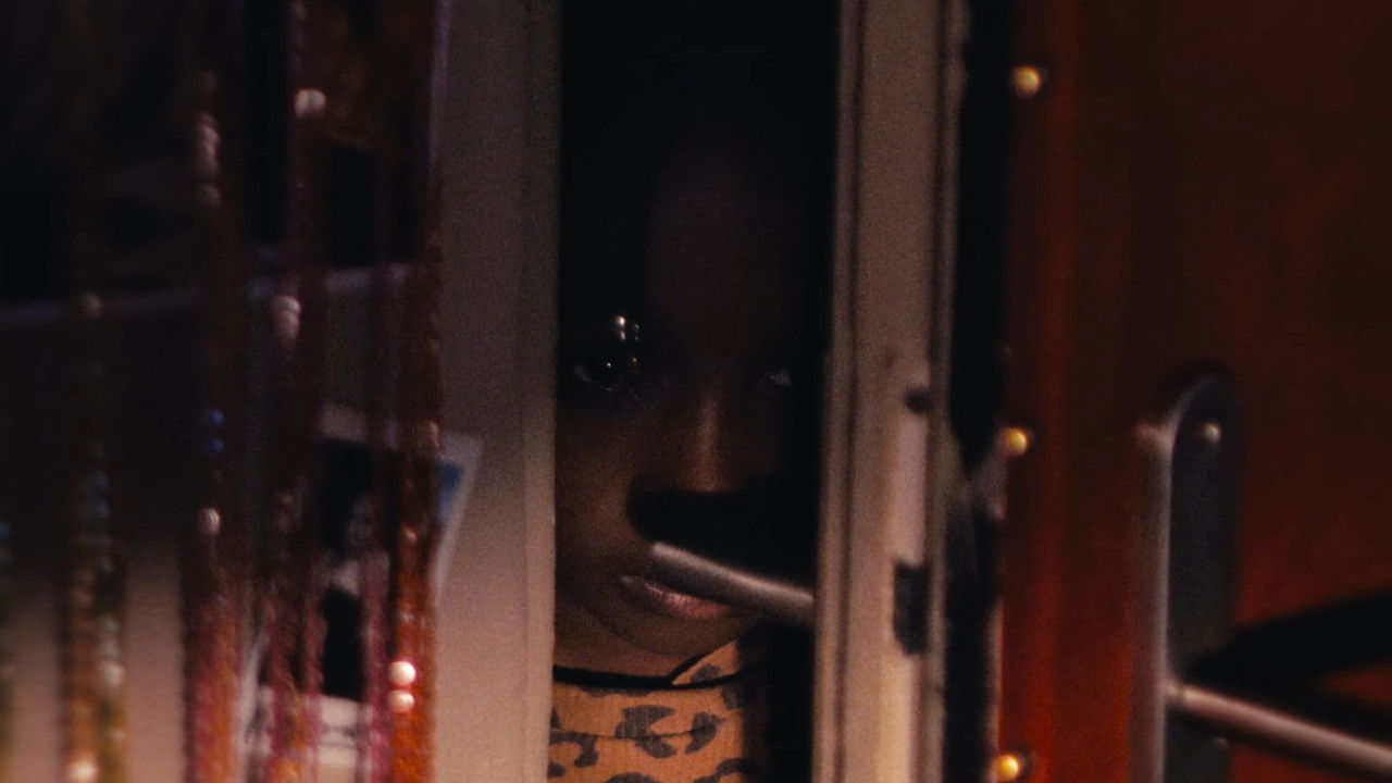 Funérailles d'un extraterrestre backdrop