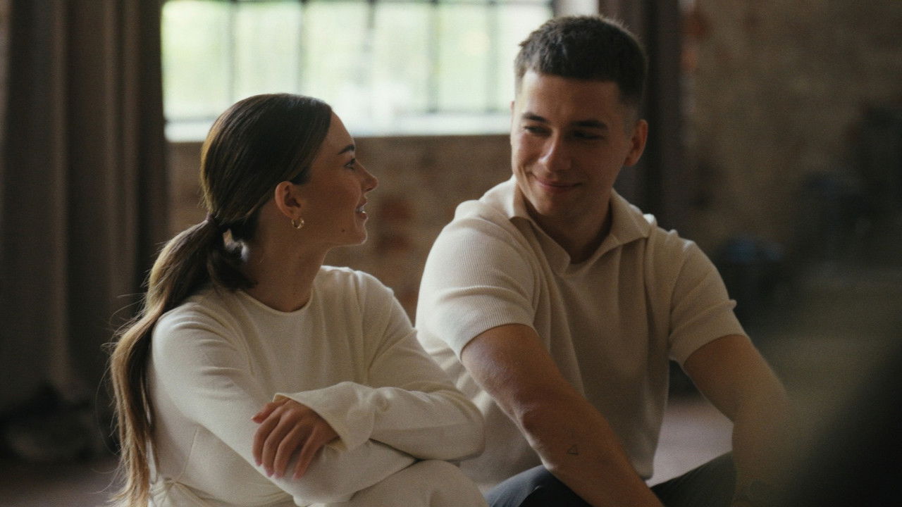 Friz & Wersow. Love in the Online Age backdrop