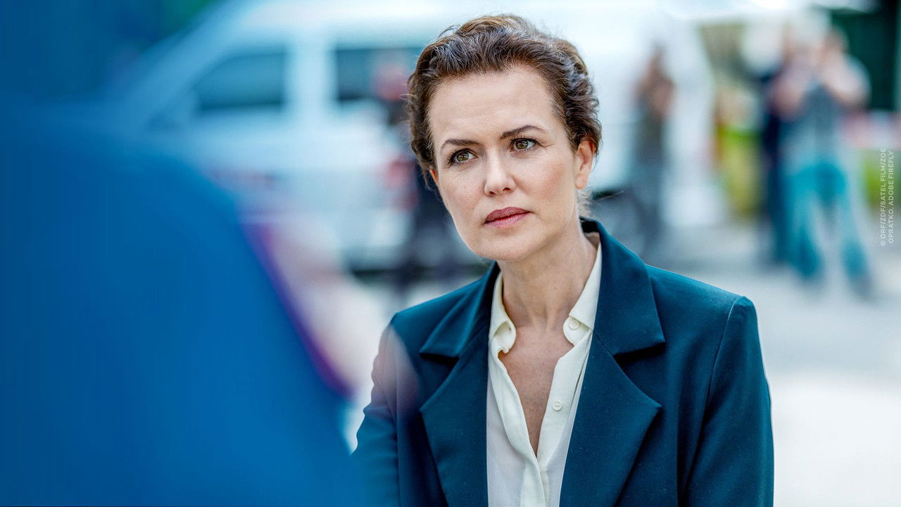 Wiener Blut - Berggericht backdrop