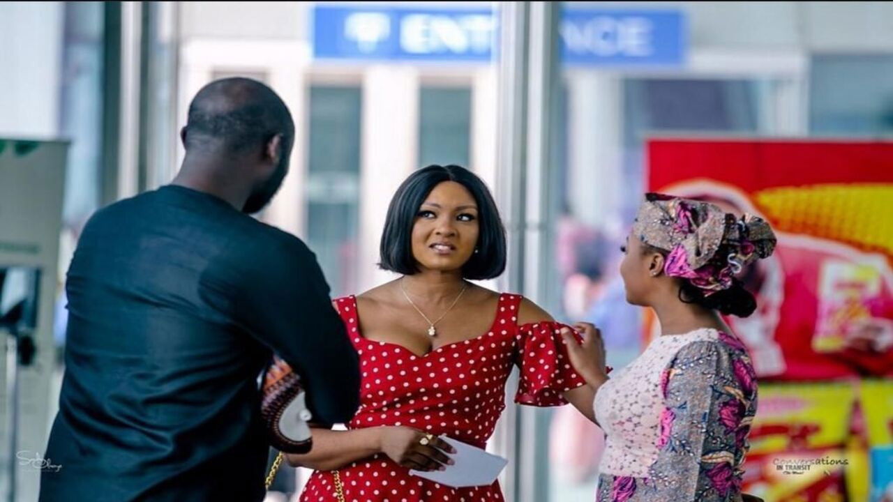 Conversations in transit backdrop