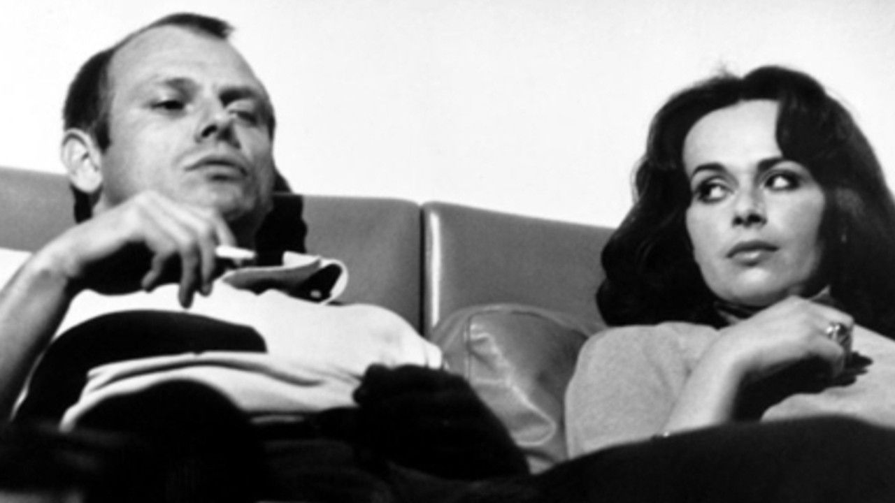 Till the Happy End backdrop