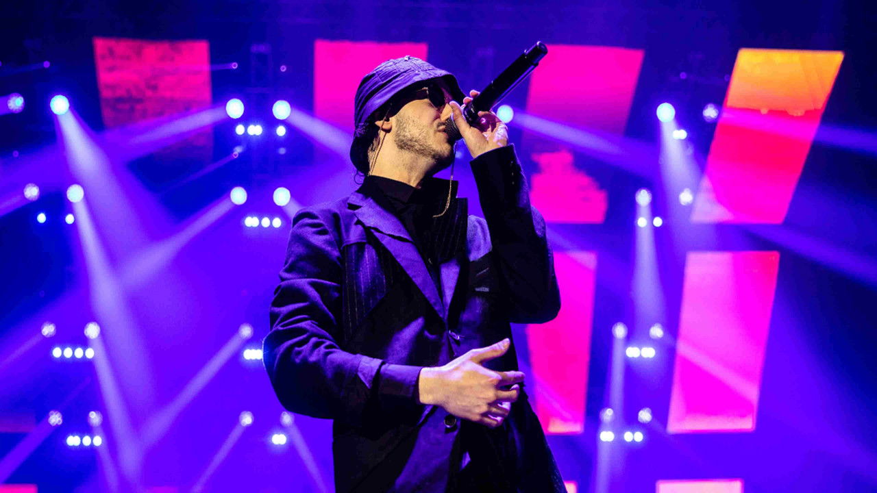 Azahriah: Papp László Arena backdrop