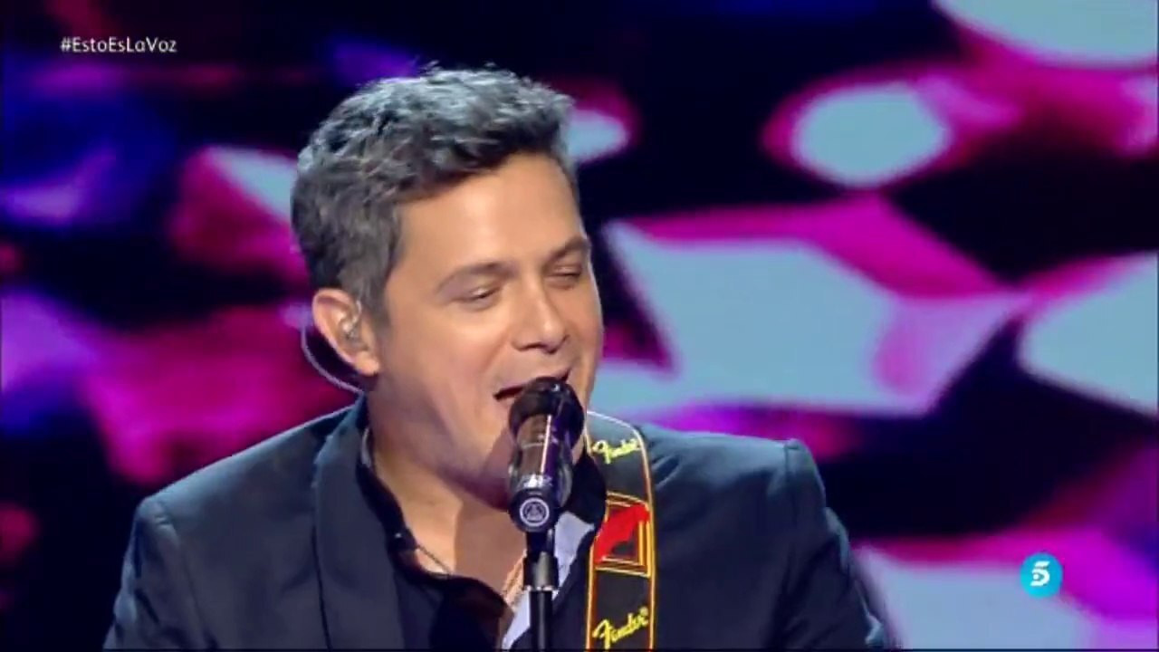 Alejandro Sanz: Canciones Para Un Paraiso En Vivo backdrop
