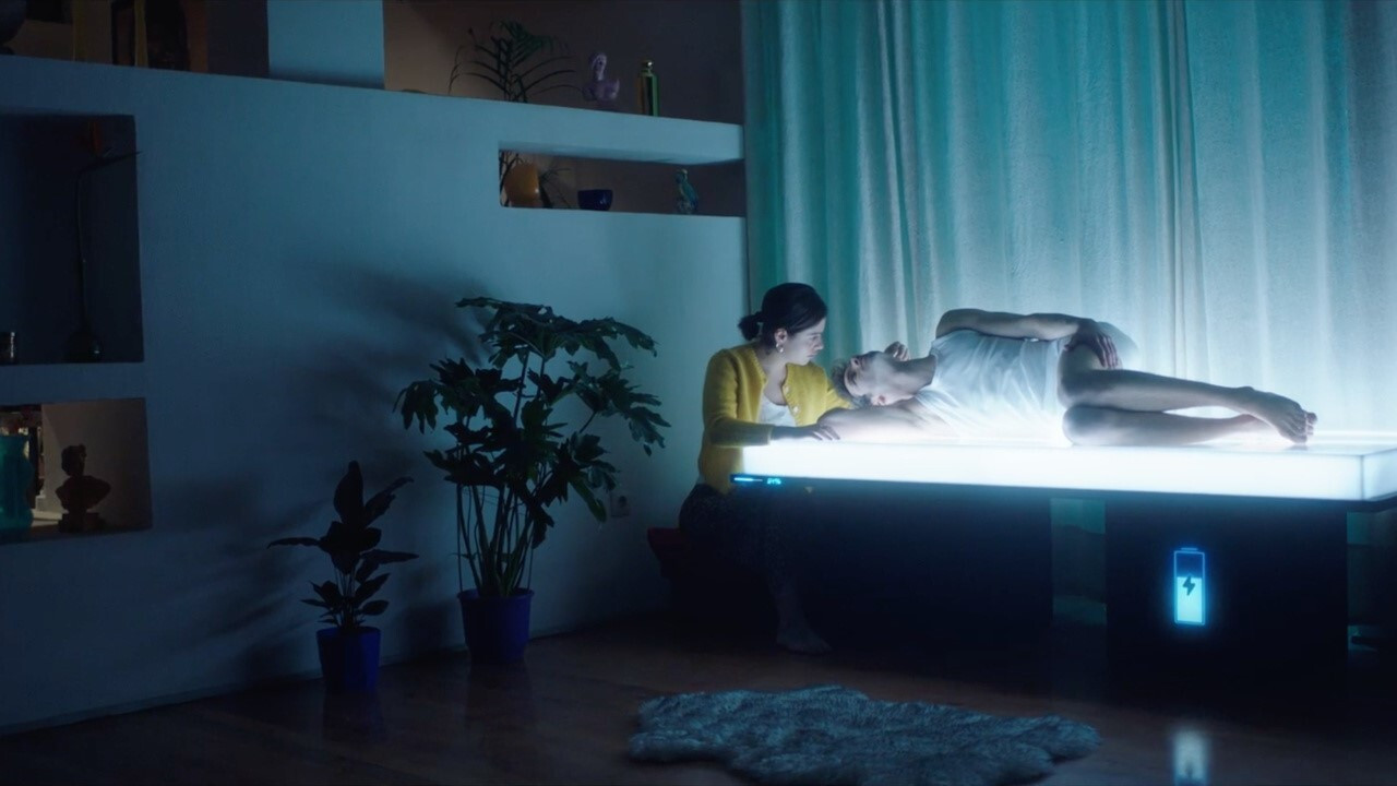 Homo Perfectus backdrop