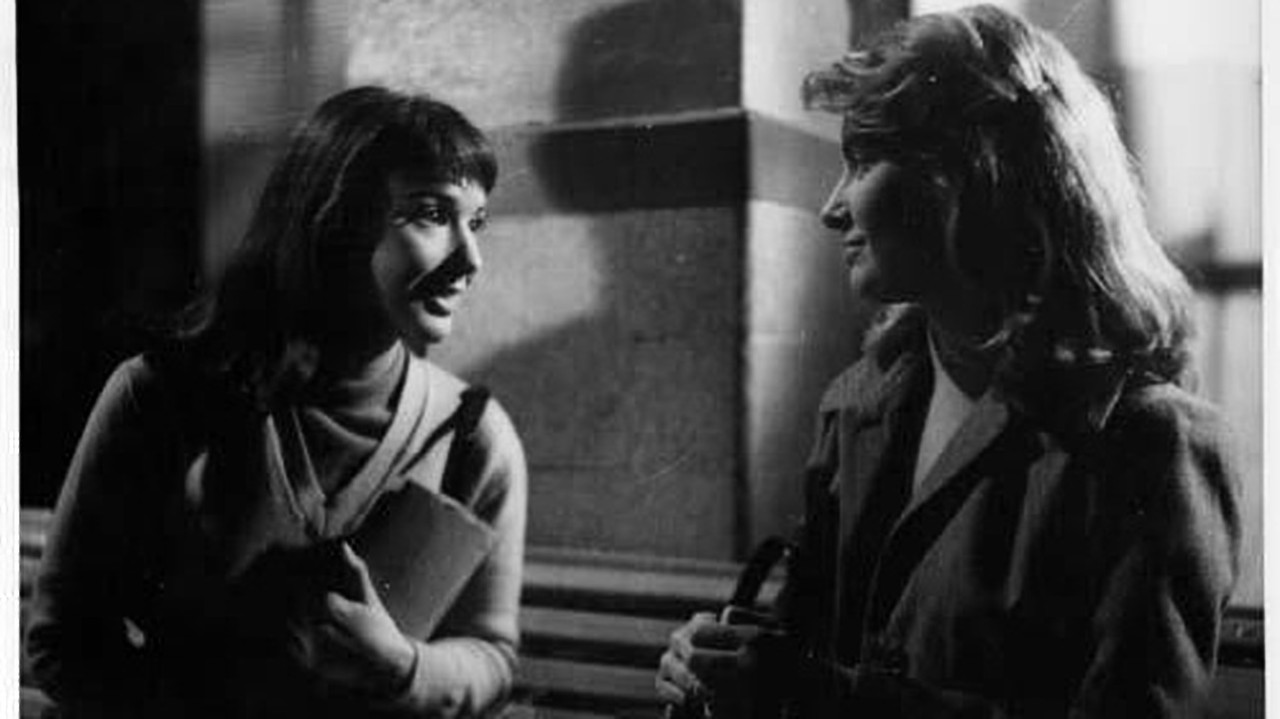 Una cita con la vida backdrop