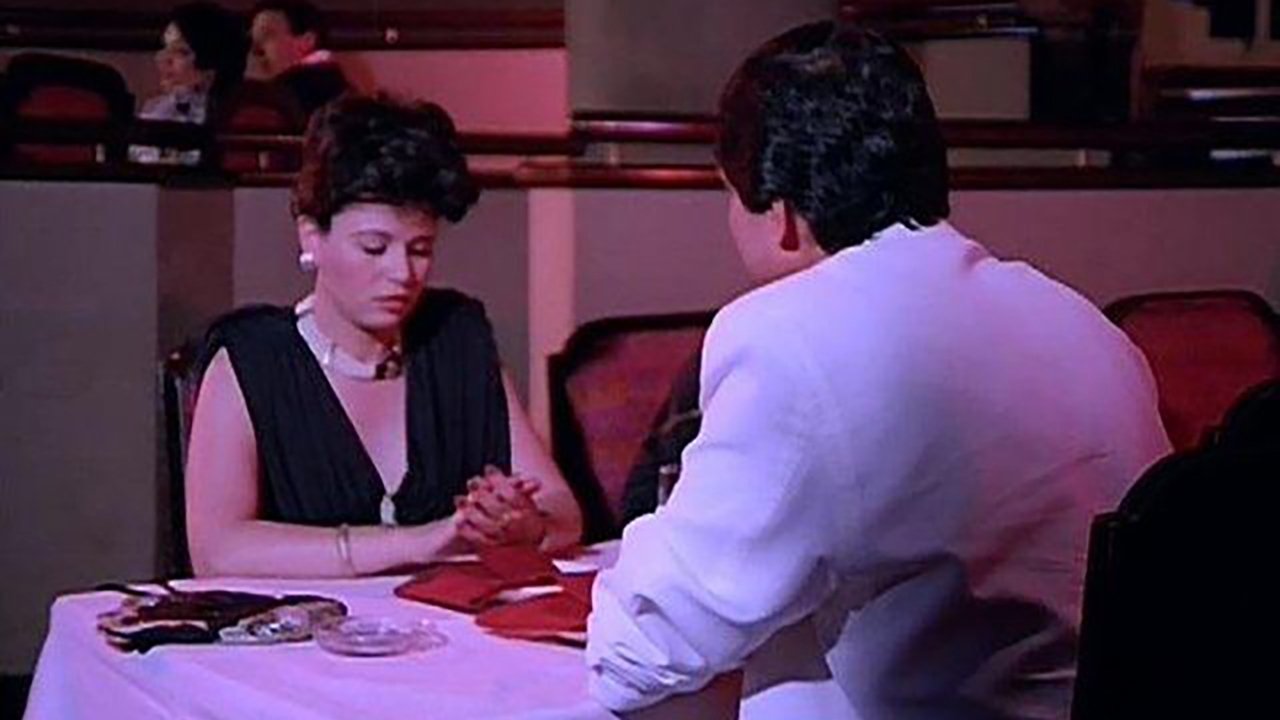 Meeting on the honeymoon backdrop