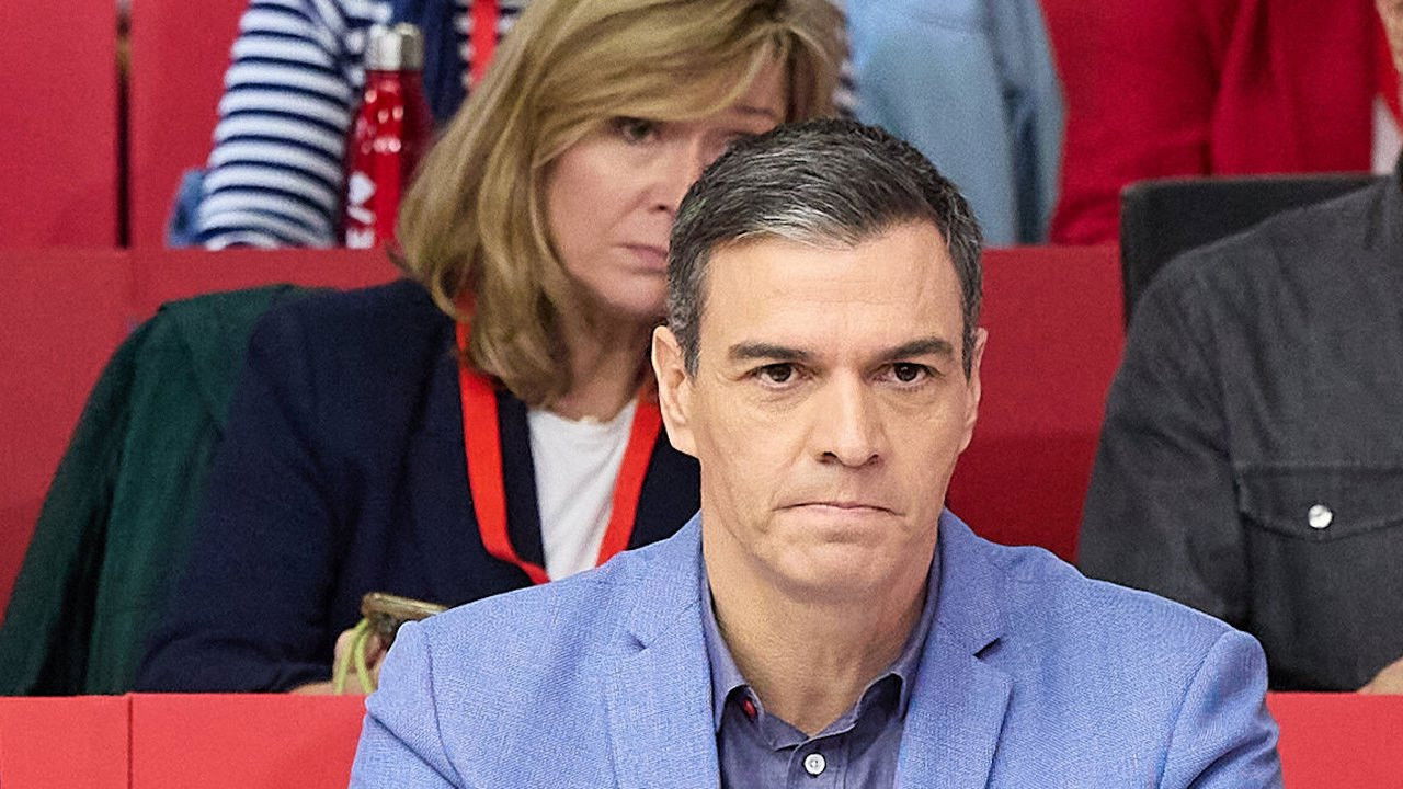 Sánchez S.A. Una historia de corrupción backdrop