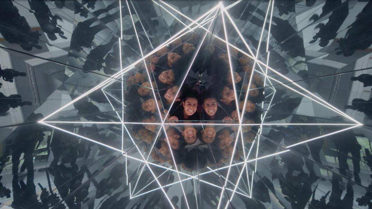 Daughters Of The Wind backdrop