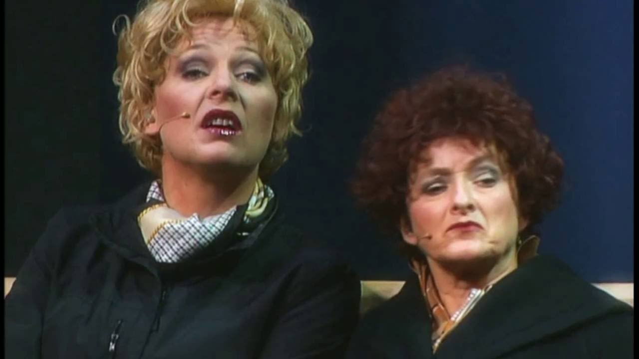 Søs og Kirsten: Med På en Kigger backdrop