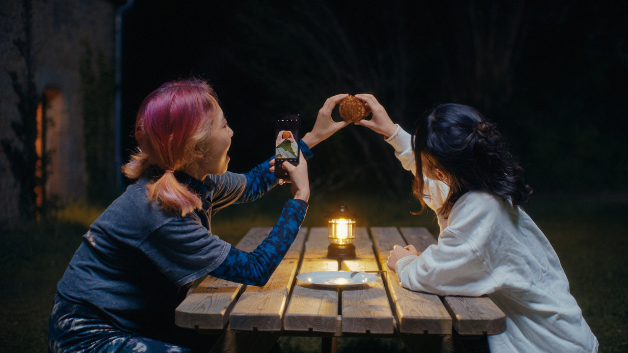 Yiyi Far From Home backdrop