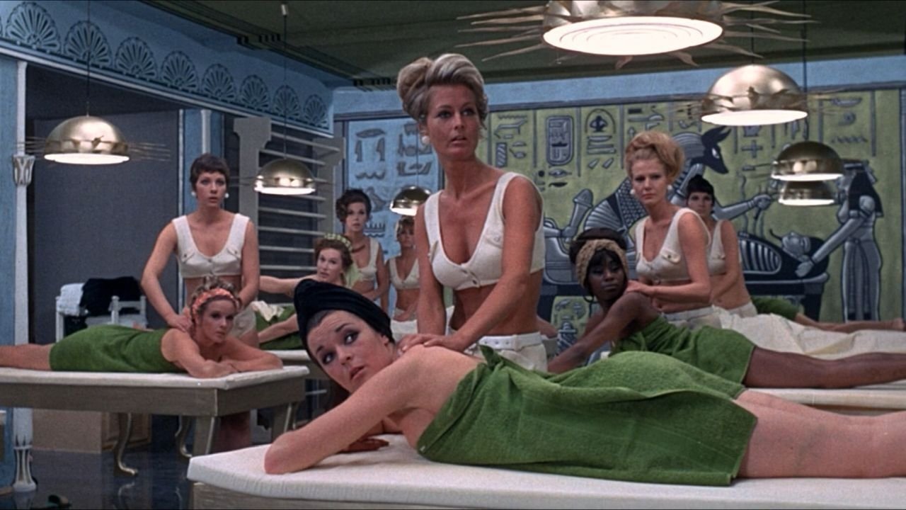 Pussycat, Pussycat, I Love You backdrop