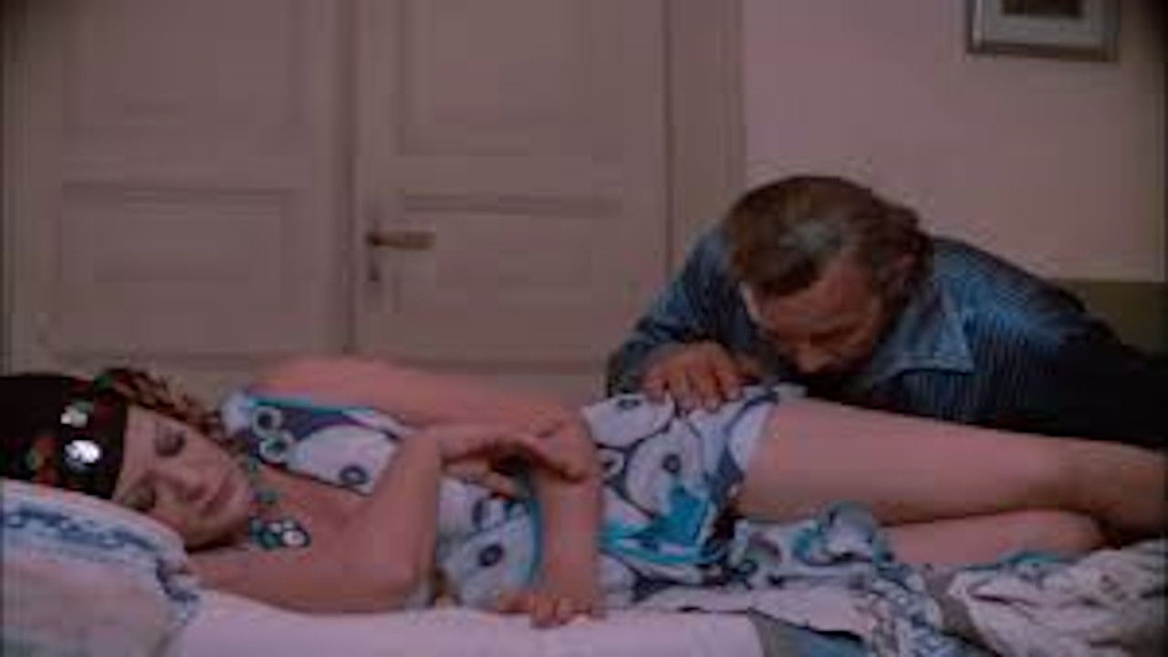 A house without love backdrop