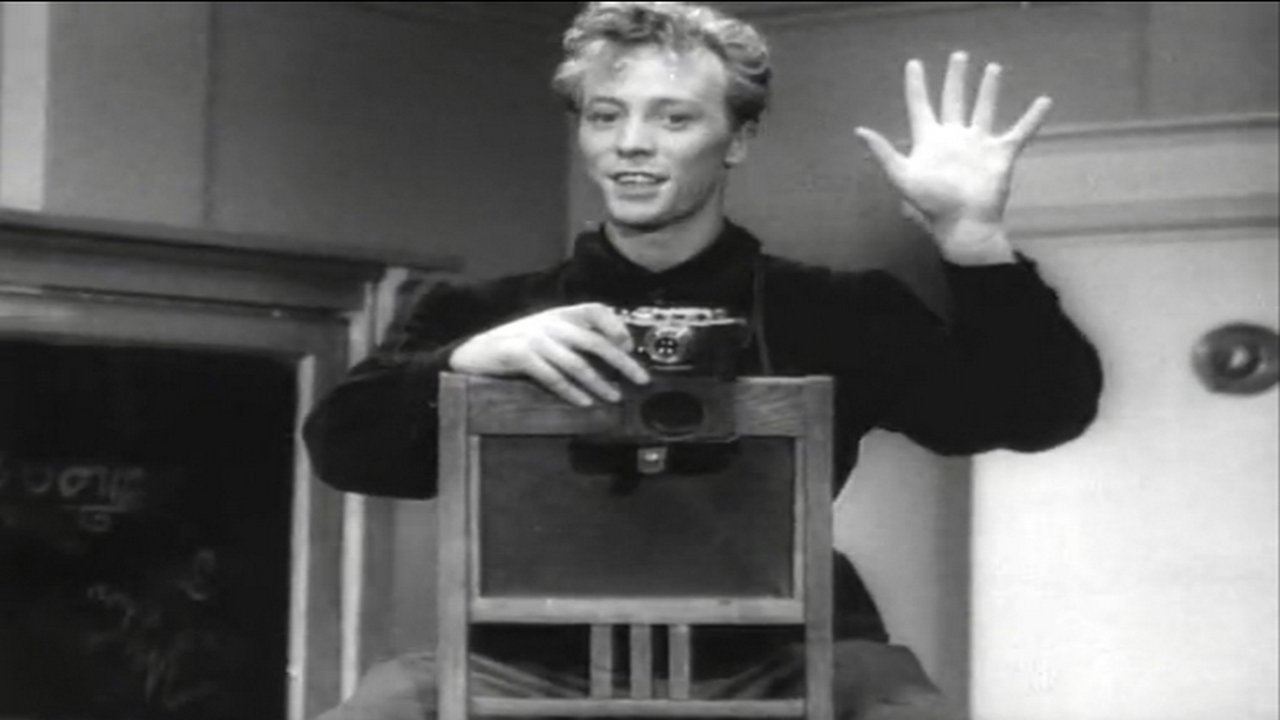 Брат героя backdrop