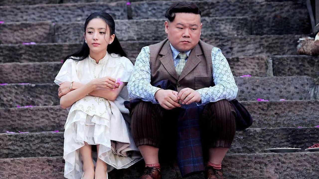 Coward Hero backdrop