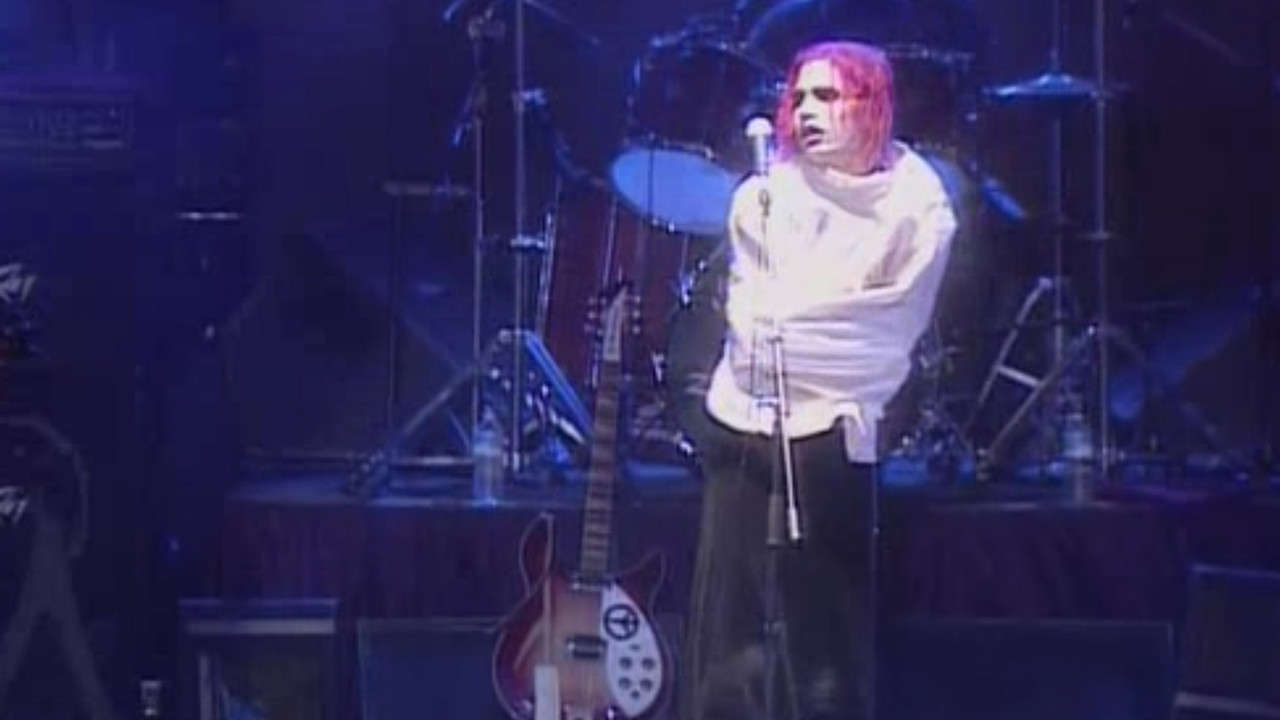 Aviv Geffen: Arad 1994 backdrop