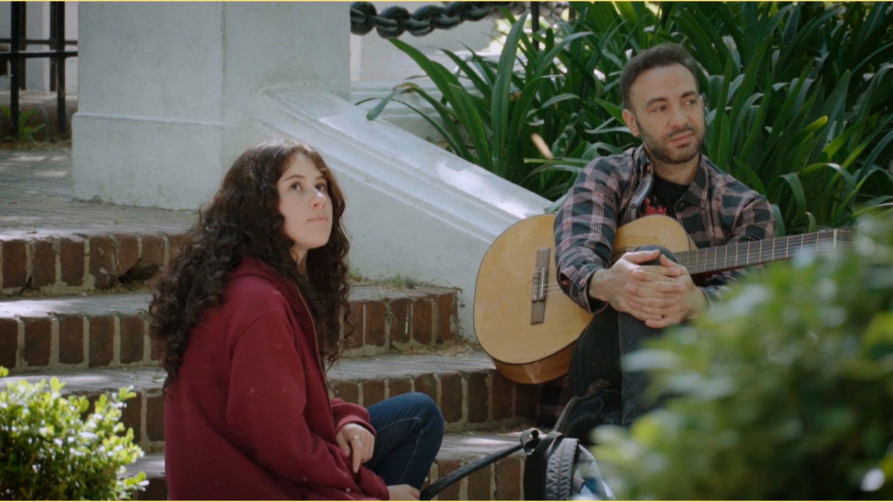 Donde no estás backdrop