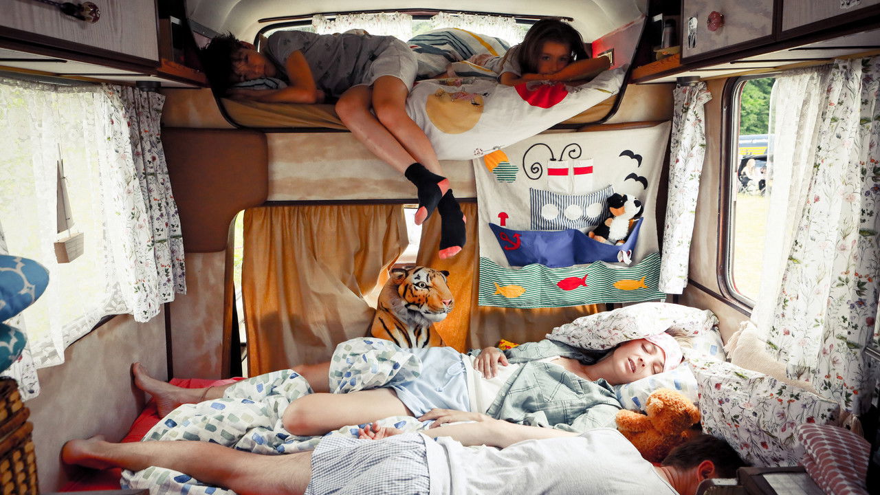 Holiday on Four Wheels backdrop