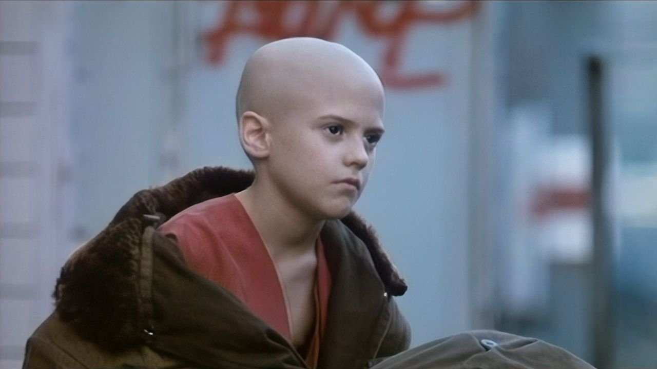 Tom and Lola backdrop