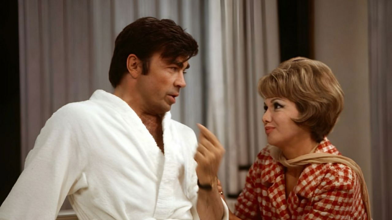 Auf und davon backdrop