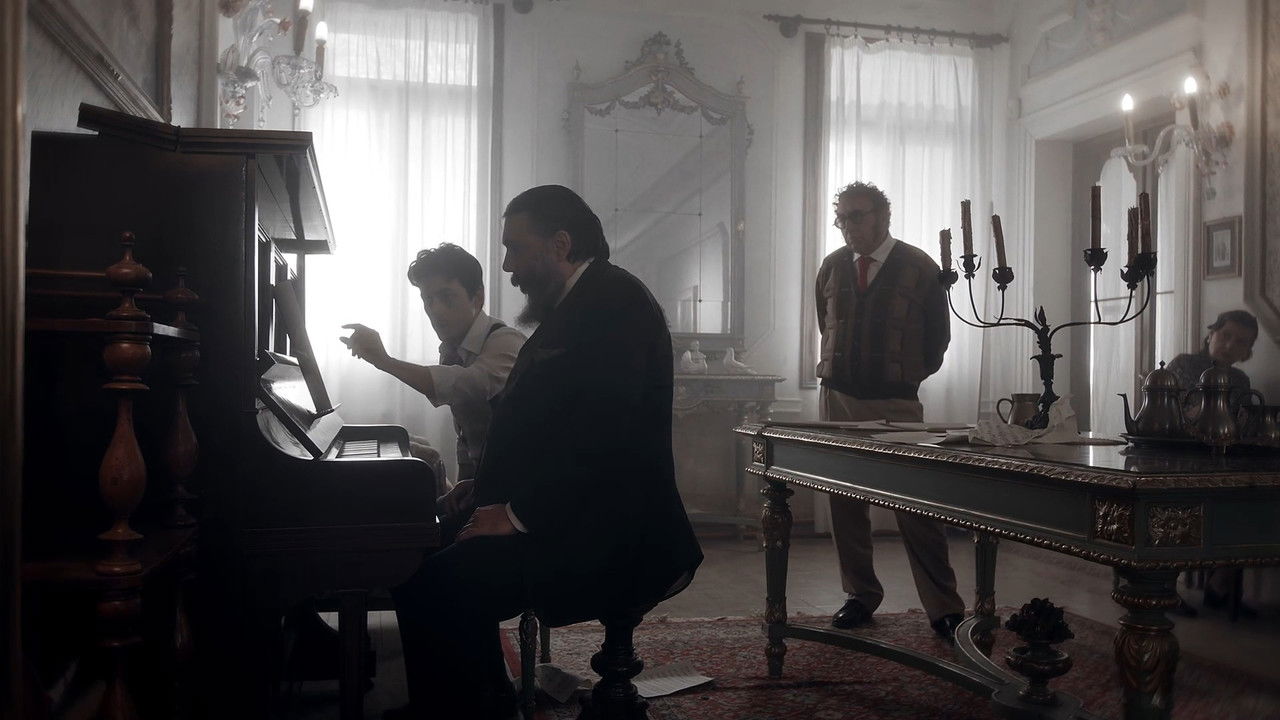 Variazioni, Opera Ultima backdrop