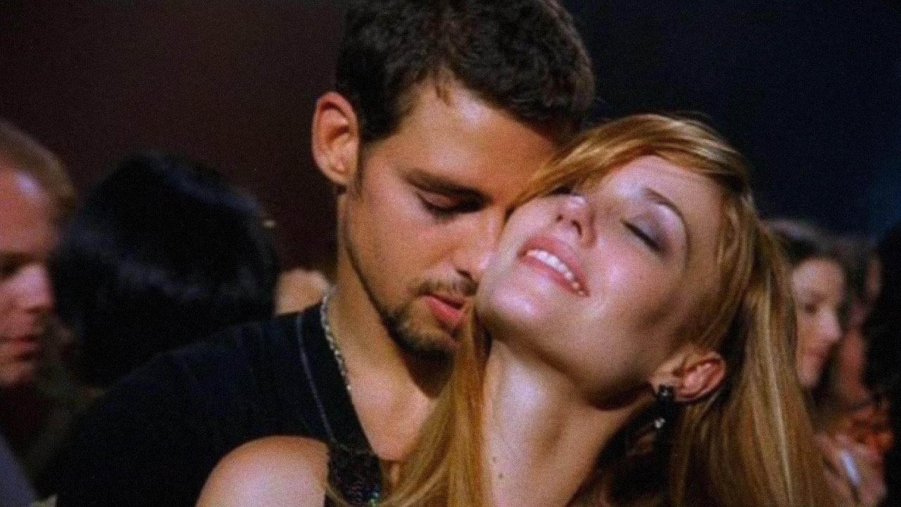 Fake Blonde backdrop