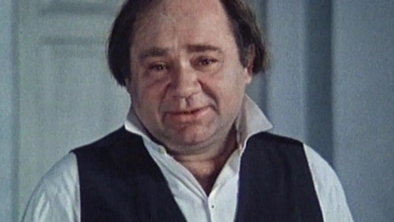 Funny People! backdrop