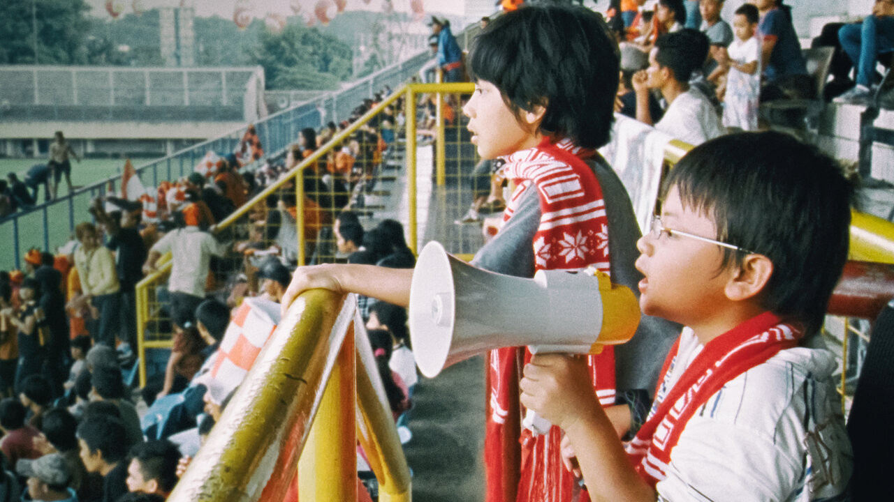 Garuda in My Heart backdrop